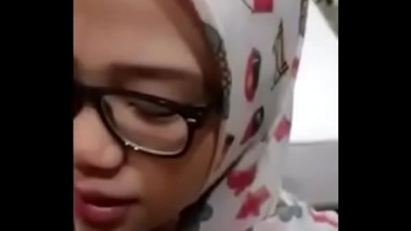 Tudung Fuck & Facial